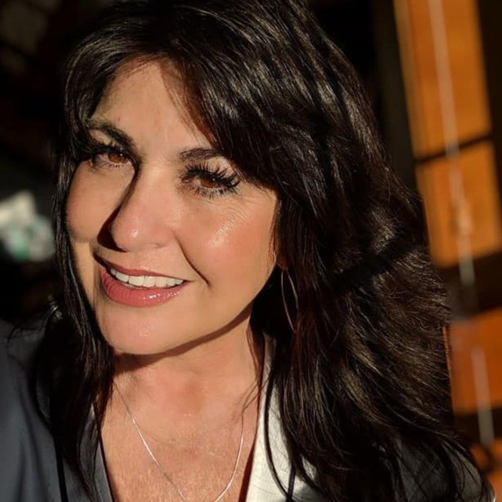 Meet your Posher, Tina